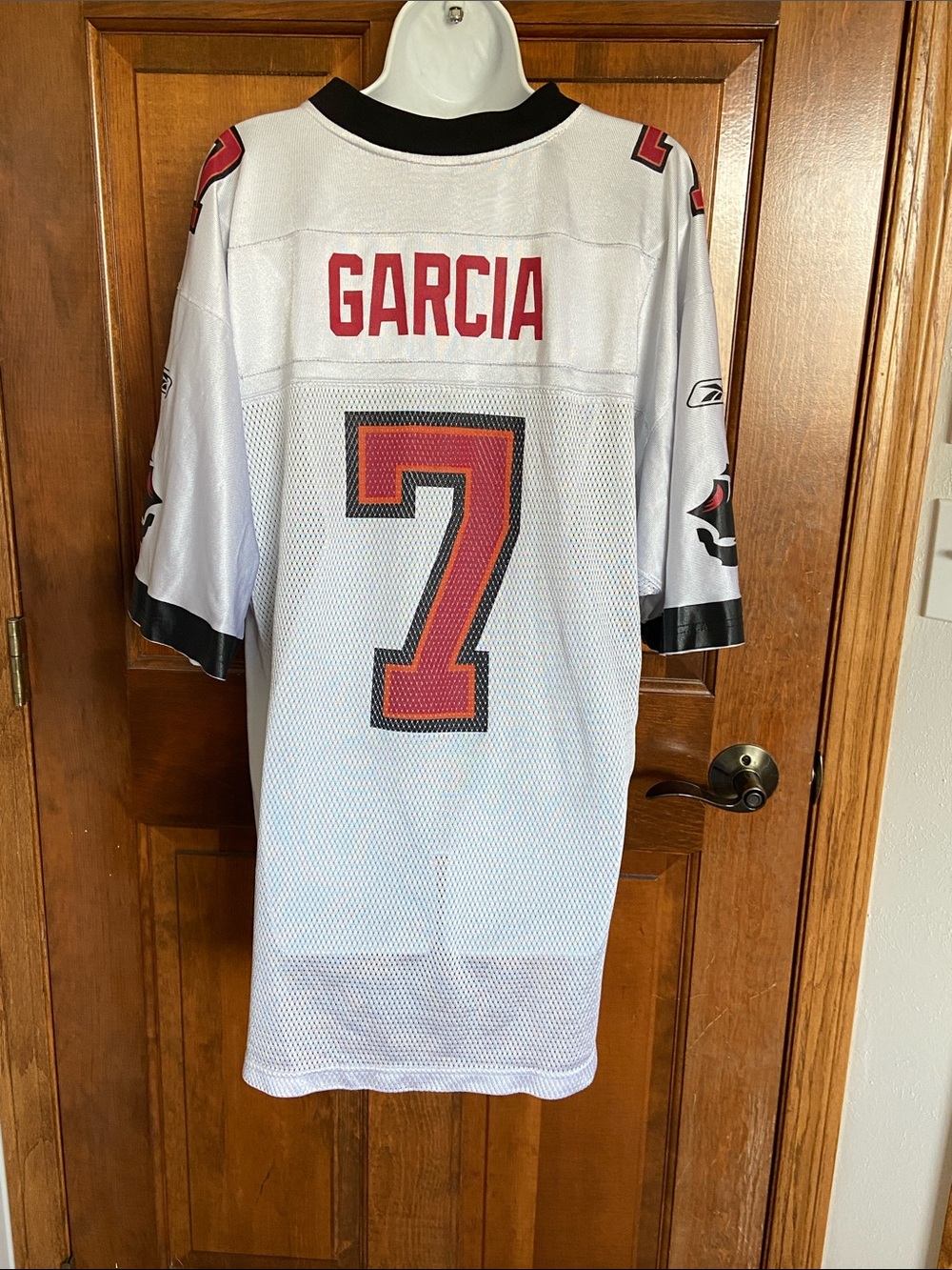 Reebok NFL Tampa Bay Buccaneers football jersey Vintage GARCIA Size Large
